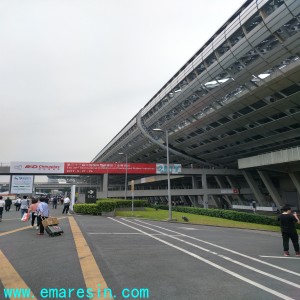銷售人員參加國際橡塑展會(huì)